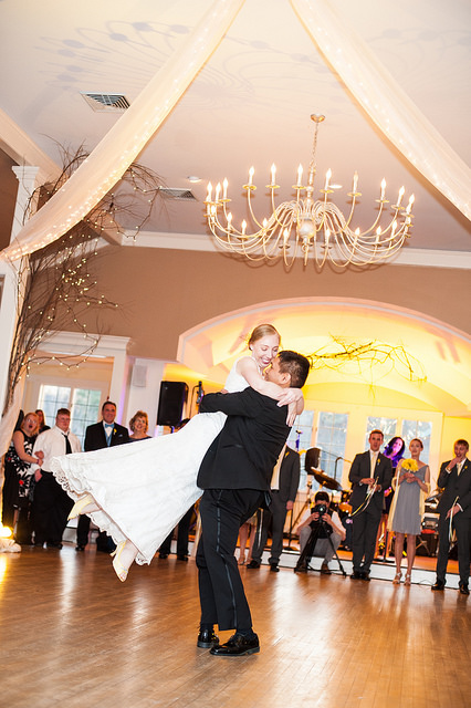 27590095134_3f4eba3704_z